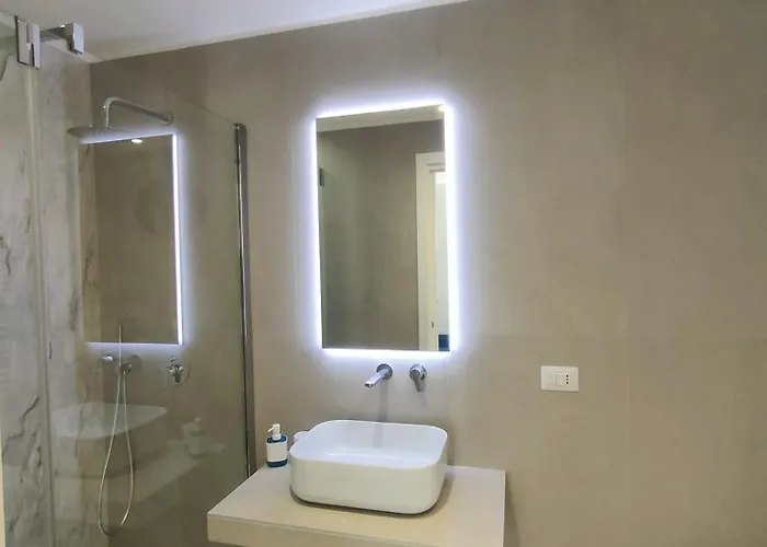 アパート Andrea's 12 バーリ